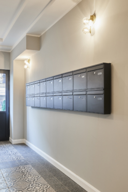 Briefkastenanlage - 4,5-Zimmerwohnung mit Einbauküche in Hannover Linden – Aufwendig saniert