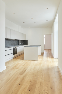 Wohn-Esszimmer_ - 4,5-Zimmerwohnung mit Einbauküche in Hannover Linden – Aufwendig saniert