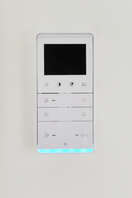 Detail_Gegensprechanlage - 4,5-Zimmerwohnung mit Einbauküche in Hannover Linden – Aufwendig saniert