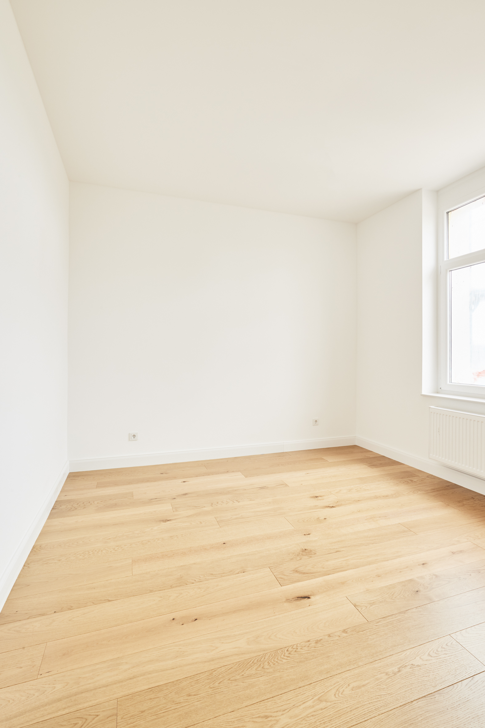 Zimmer 4 - 4,5-Zimmerwohnung mit Einbauküche in Hannover Linden – Aufwendig saniert