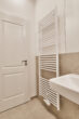 Erstbezug nach Sanierung in Hannover Linden - 3-Zimmerwohnung mit Einbauküche und Luxusausstattung - Badezimmer_