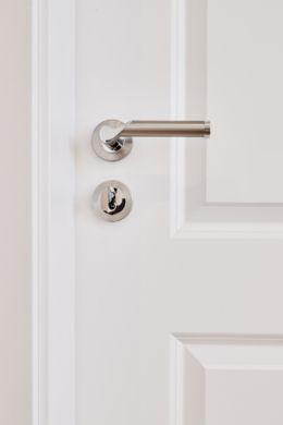 Detail_Tür - *VERKAUFT*Hochwertige Dachgeschosswohnung mit Einbauküche und großem Tageslichtbad