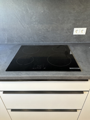 Detail Küche_ - Vollsanierte 2-Zimmerwohnung mit hochwertiger Einbauküche in Bestlage Hildesheim