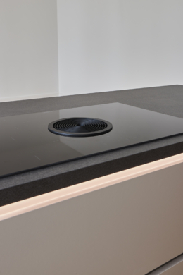 Detail-Bora Kochfeld - **RESERVIERT**-Remise mit höchster Ausstattung auf 2 Etagen und Terrasse