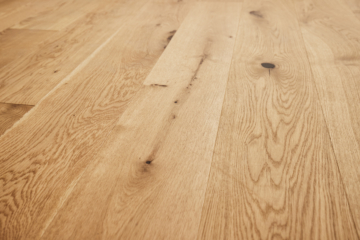 Eiche-Echtholzboden - **RESERVIERT**-Remise mit höchster Ausstattung auf 2 Etagen und Terrasse