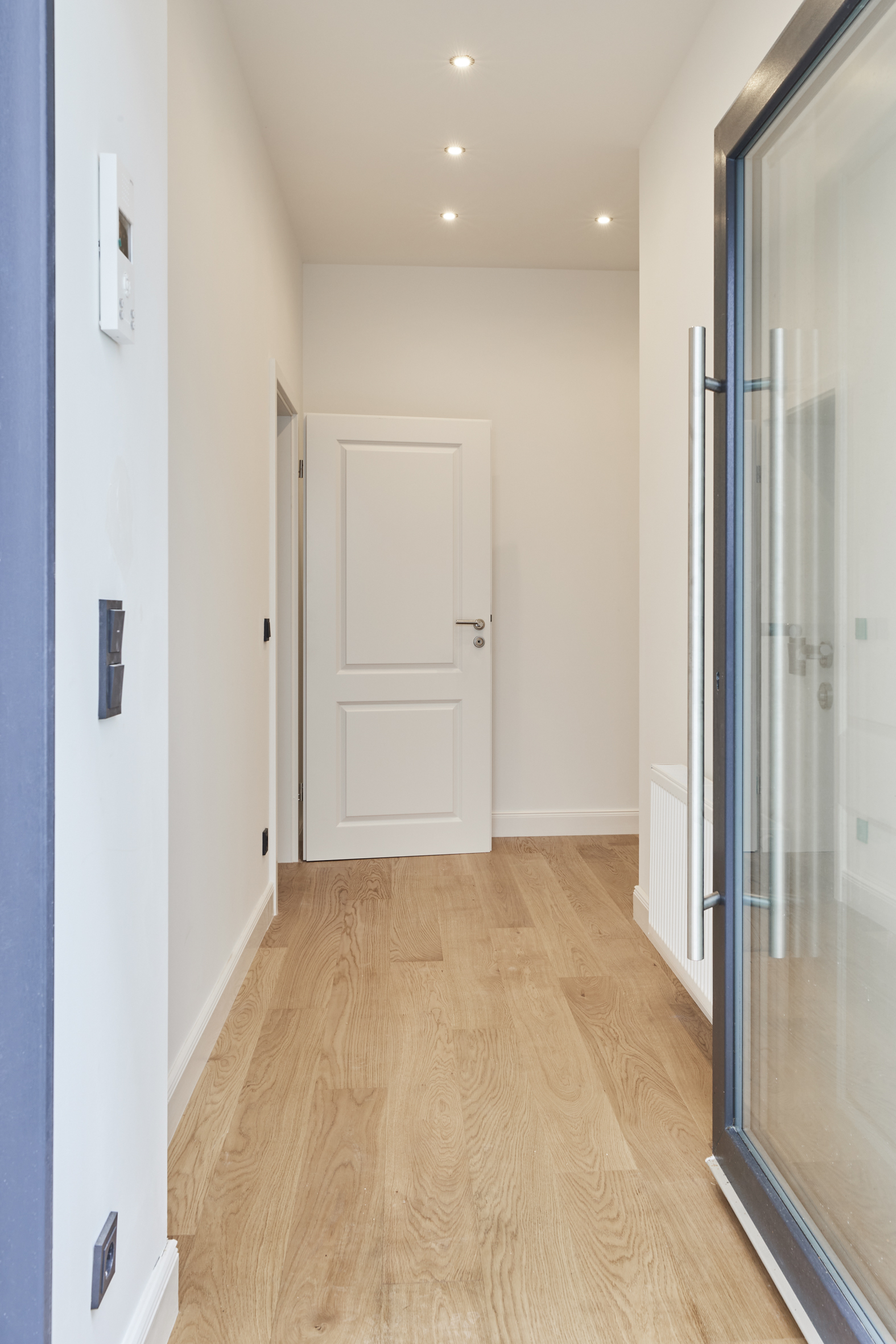 Eingangsbereich - **RESERVIERT**-Remise mit höchster Ausstattung auf 2 Etagen und Terrasse