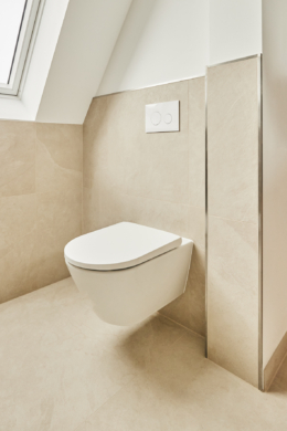 Badezimmer_ - *verkauft*Großzügige Maisonettewohnung mit Eiche-Echtholzparkett in der Nordstadt