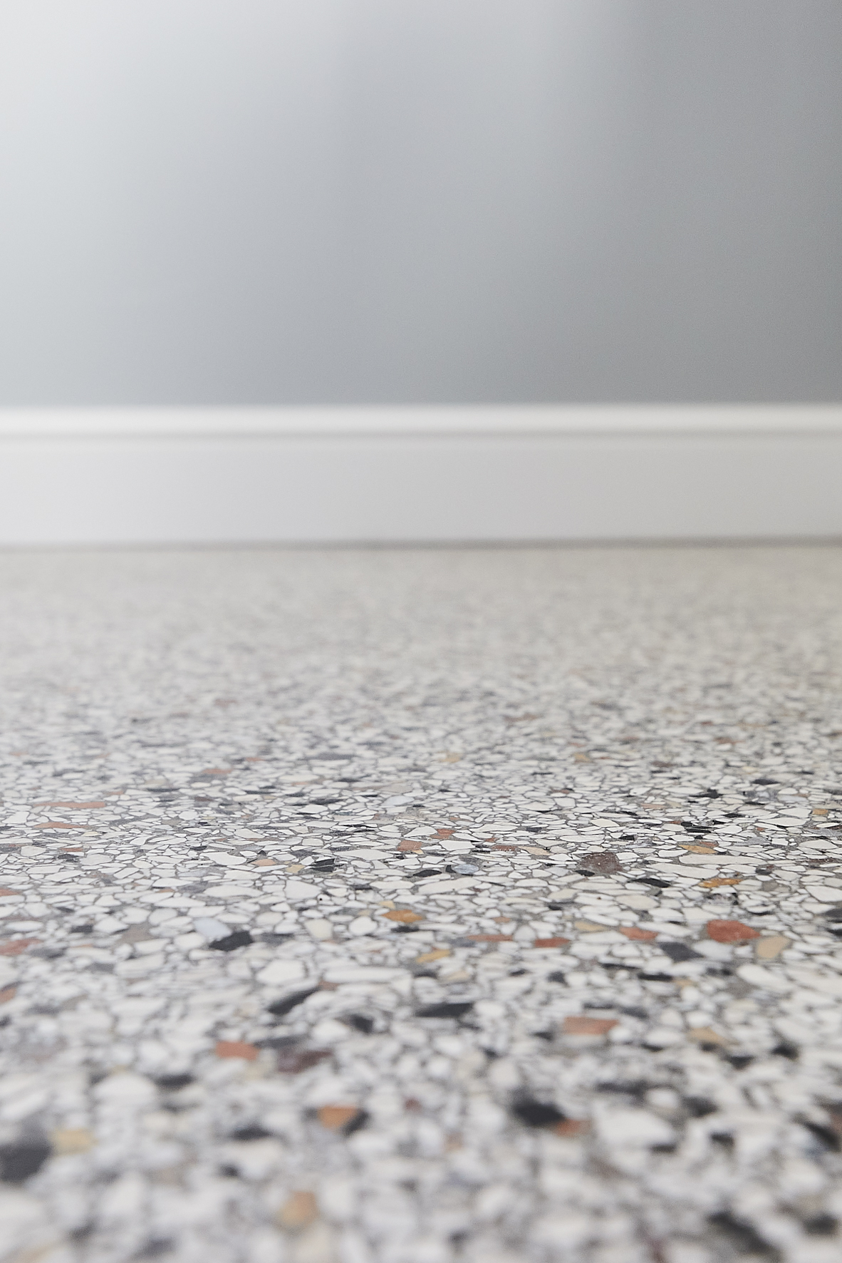 VHDetail Boden - *verkauft*Großzügige Maisonettewohnung mit Eiche-Echtholzparkett in der Nordstadt