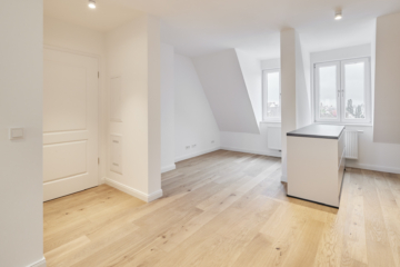 Wohn-Essbereich_ - *verkauft*Großzügige Maisonettewohnung mit Eiche-Echtholzparkett in der Nordstadt