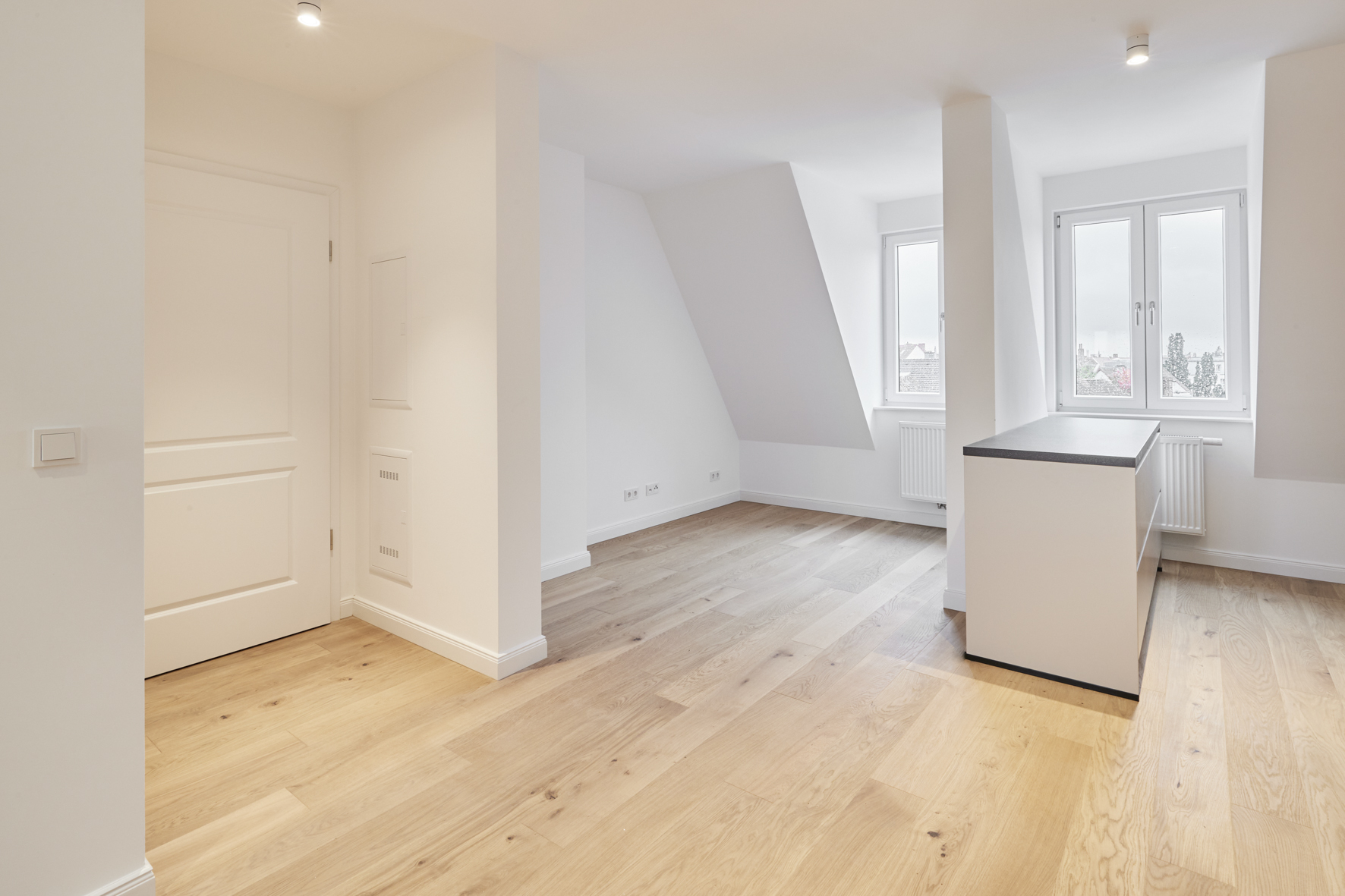 Wohn-Essbereich_ - *verkauft*Großzügige Maisonettewohnung mit Eiche-Echtholzparkett in der Nordstadt