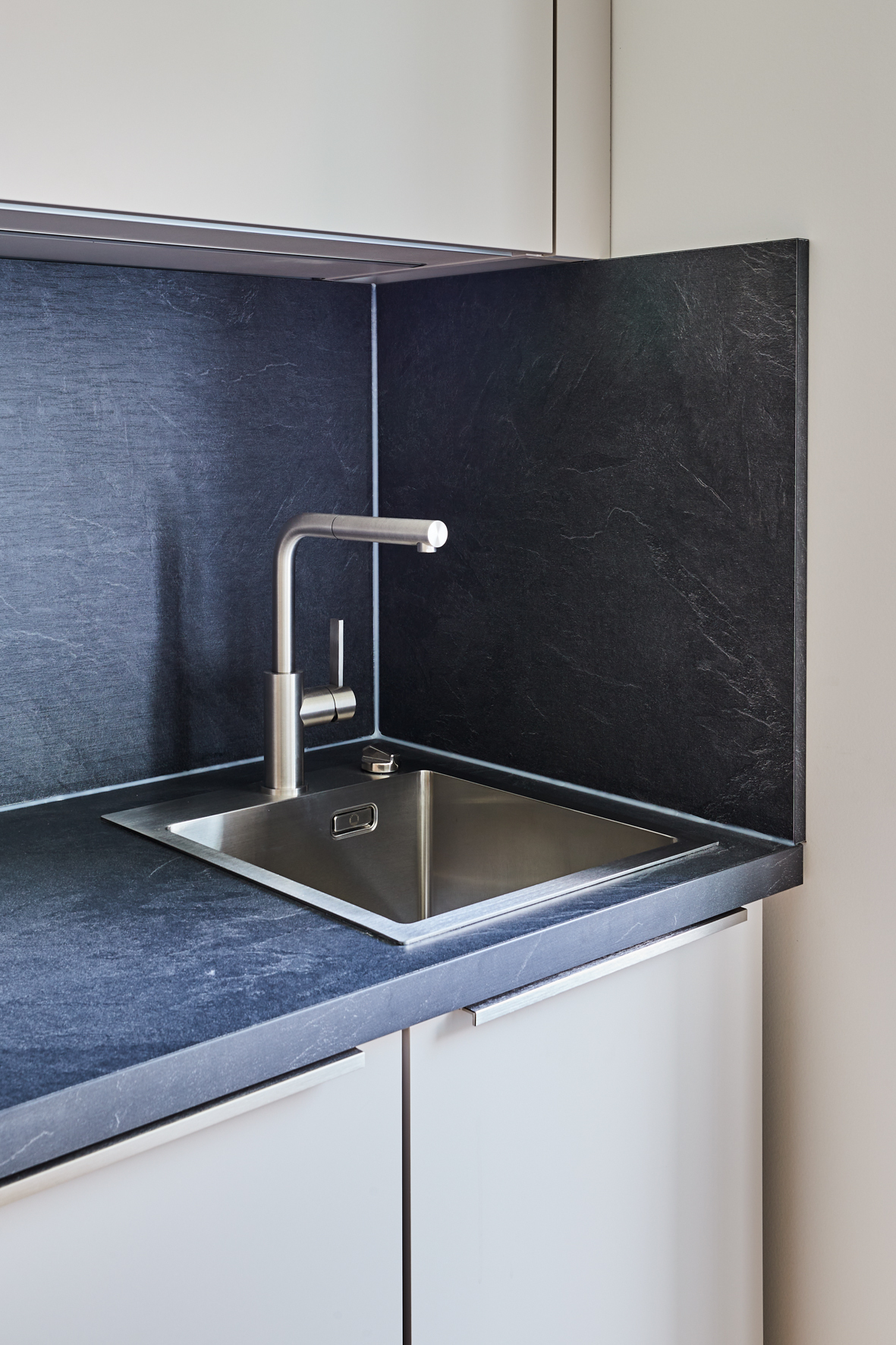 Detail-Küche - *Reserviert* Sanierte 3-Zimmerwohnung mit Balkon und Einbauküche