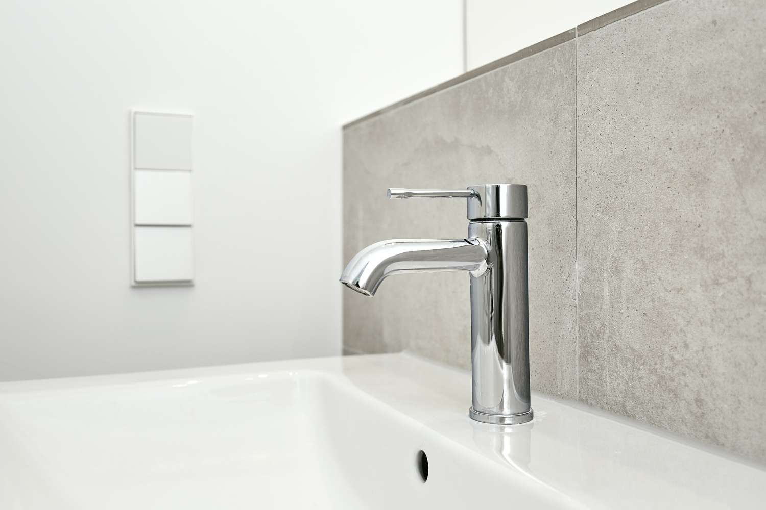 Grohe Armatur - Sofort bezugsfreie sanierte 3-Zimmer-Wohnung im Altbau in Schöneberg