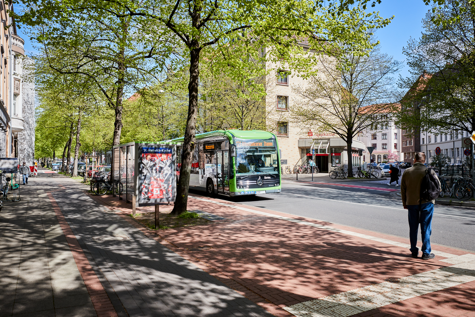 Infrastruktur - Hochwertigster Wohntraum mit 3-Zimmern, Balkon und Einbauküche in der Südstadt