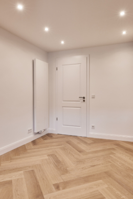 Detail_Küche - Hochwertige Dachgeschosswohnung mit Einbauküche und großem Tageslichtbad