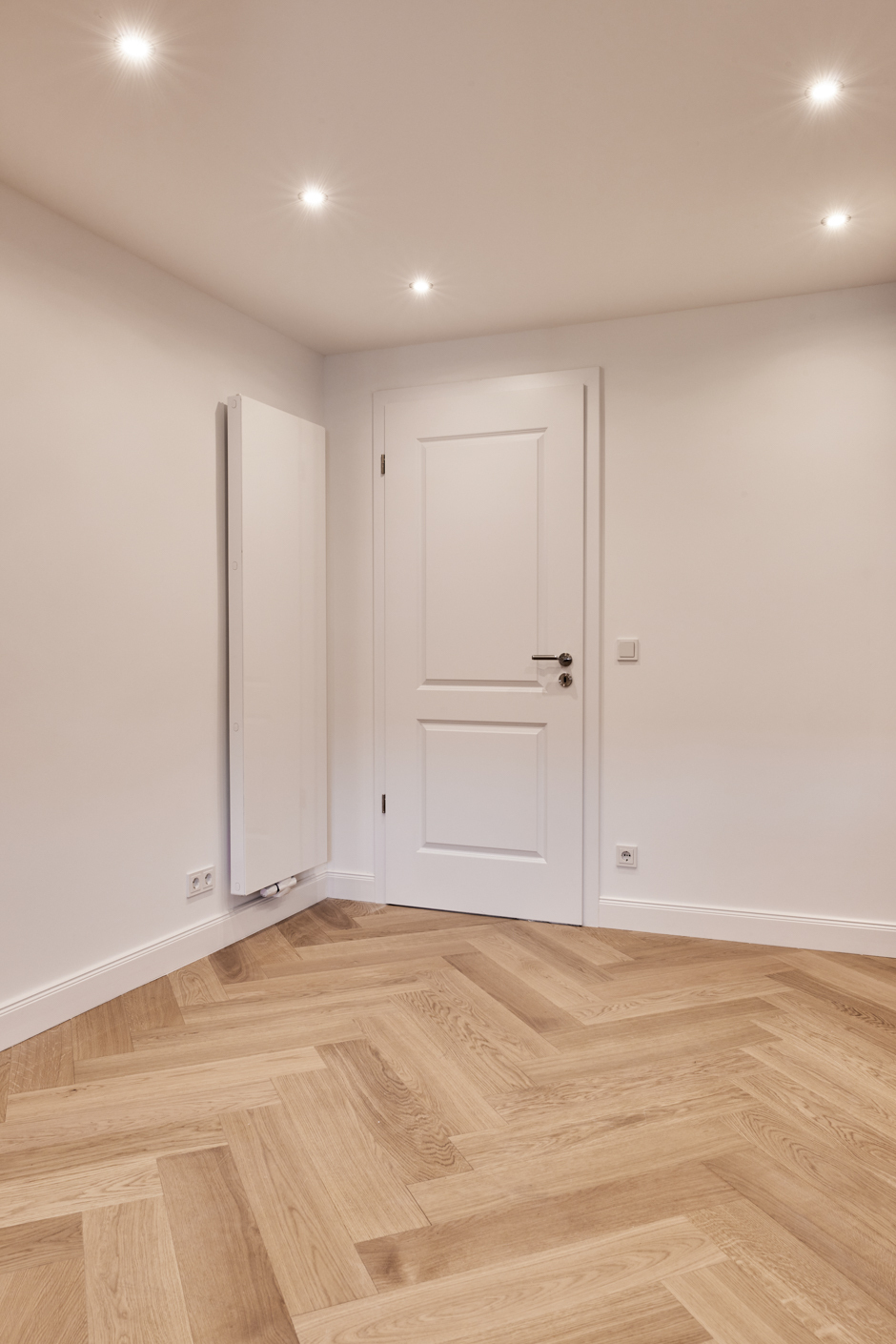 Detail_Küche - Hochwertige Dachgeschosswohnung mit Einbauküche und großem Tageslichtbad