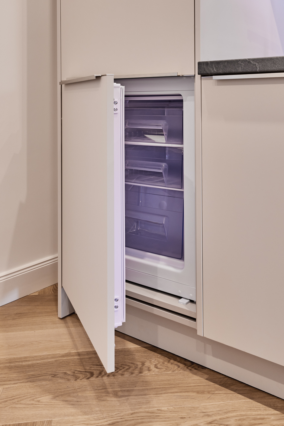 Küche_Details_2 - Hochwertige Dachgeschosswohnung mit Einbauküche und großem Tageslichtbad