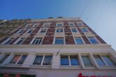 Höchster Wohnkomfort - Kernsanierte 5-Zimmerwohnung mit Einbauküche in Hannover Linden - Hausansicht