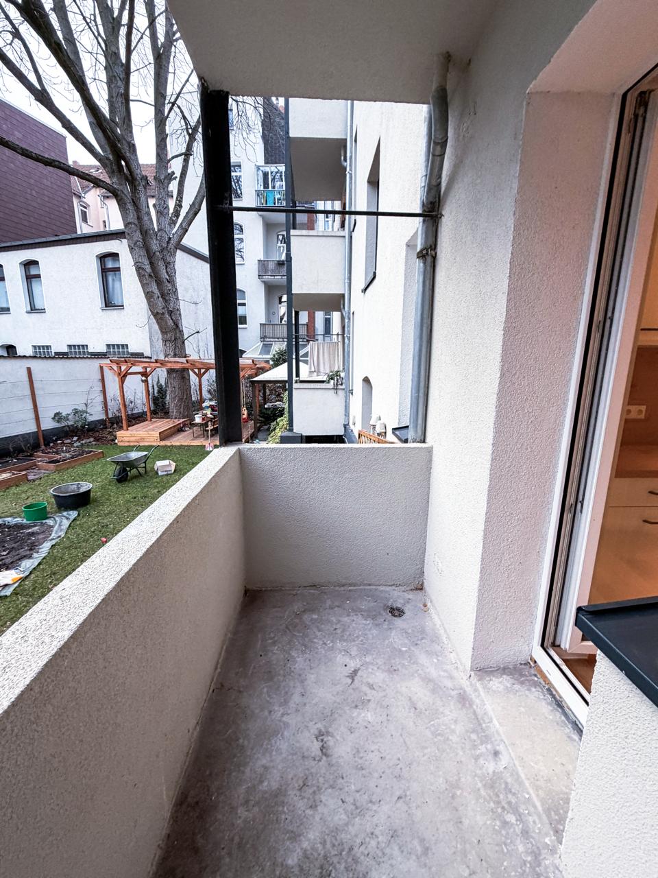 Balkon Perspektive 2 - Stilvoll sanierte 1-Zimmer-Wohnung in Toplage der List – Erstbezug mit Balkon & neuer Einbauküche