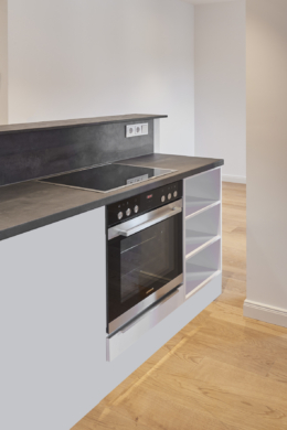 Detail-Küche_ - **Verkauft**-Helle 2-Zimmerwohnung mit Echtholzboden und hochwertiger Einbauküche zum Erstbezug