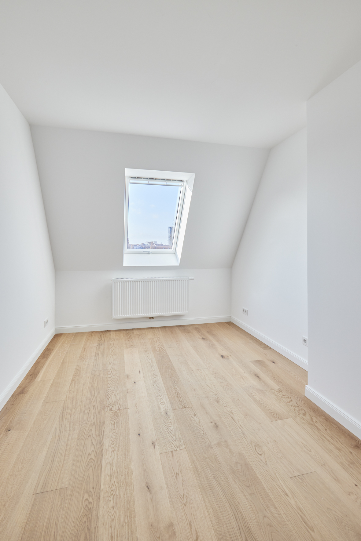 Schlafzimmer - **Verkauft**-Helle 2-Zimmerwohnung mit Echtholzboden und hochwertiger Einbauküche zum Erstbezug