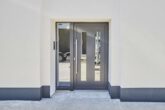 Traumhaftes 2-Zimmerapartment mit Balkon und Einbauküche in Bestlage Hannover - Hauseingang_Detail6