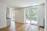 Traumhaftes 2-Zimmerapartment mit Balkon und Einbauküche in Bestlage Hannover - Wohn-Esszimmer_