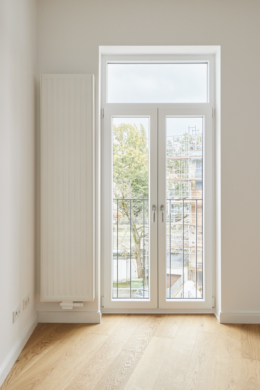 französischer Balkon - Modernes 2-Zimmer-Studio-Apartment zum Erstbezug in bester Lage der Nordstadt Hannover