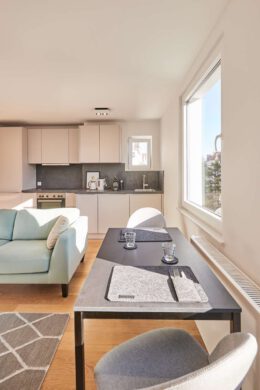 Möblierte 2-Zimmer Wohnung inkl. Internet mit großem Tageslichtbad und Einbauküche in der List, 30161 Hannover, Etagenwohnung