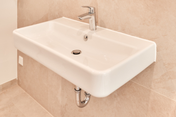 Waschtisch - Möblierte 2-Zimmer Wohnung inkl. Internet mit großem Tageslichtbad und Einbauküche in der List