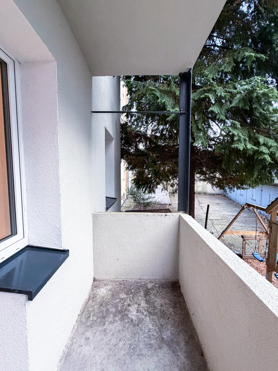 Balkon - Stilvoll sanierte 1-Zimmer-Wohnung in Toplage der List – Erstbezug mit Balkon & neuer Einbauküche