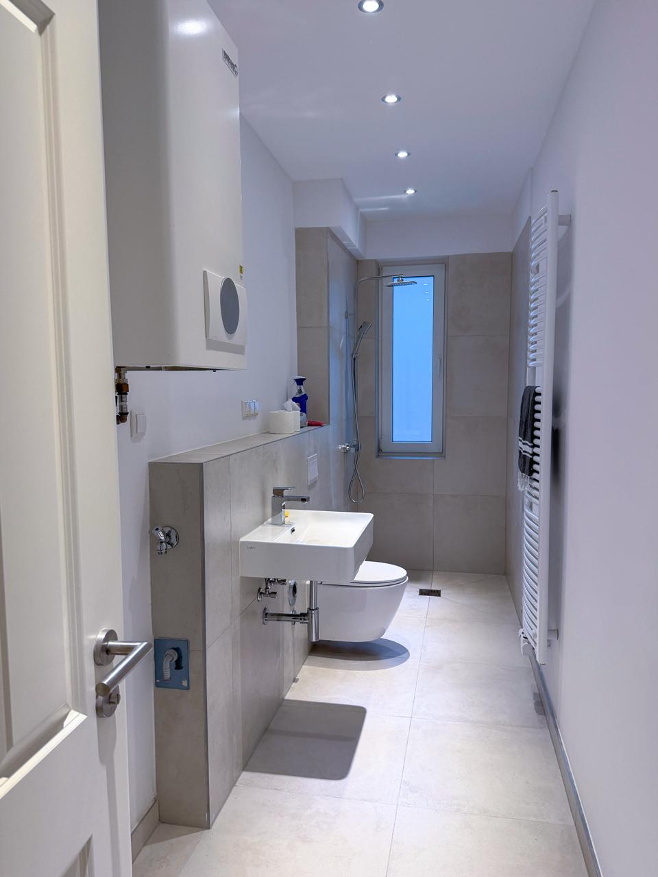 Badezimmer_1 - Stilvoll sanierte 1-Zimmer-Wohnung in Toplage der List – Erstbezug mit Balkon & neuer Einbauküche