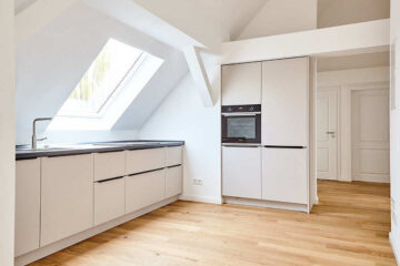 Exklusive Dachgeschosswohnung mit Einbauküche zum Erstbezug, 30165 Vahrenwald-List Hannover, Dachgeschosswohnung