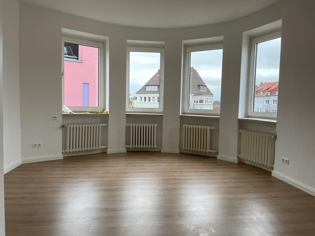 Sanierte Wohnung - Mehrfamilienhaus mit 13 Wohneinheiten in Hildesheim