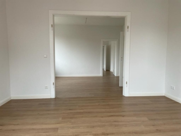 Sanierte Wohnung - Mehrfamilienhaus mit 13 Wohneinheiten in Hildesheim