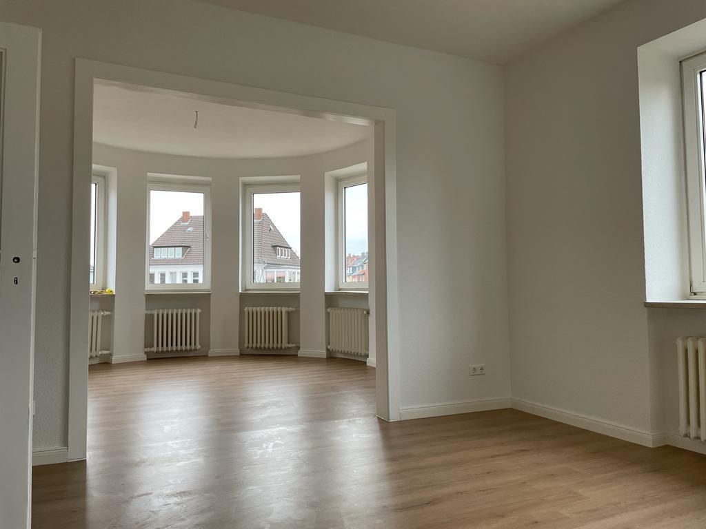 Sanierte Wohnung - Mehrfamilienhaus mit 13 Wohneinheiten in Hildesheim