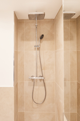 Badezimmer Grohe-Rainshower - Vollsanierte 2-Zimmerwohnung mit hochwertiger Einbauküche in Bestlage Hildesheim