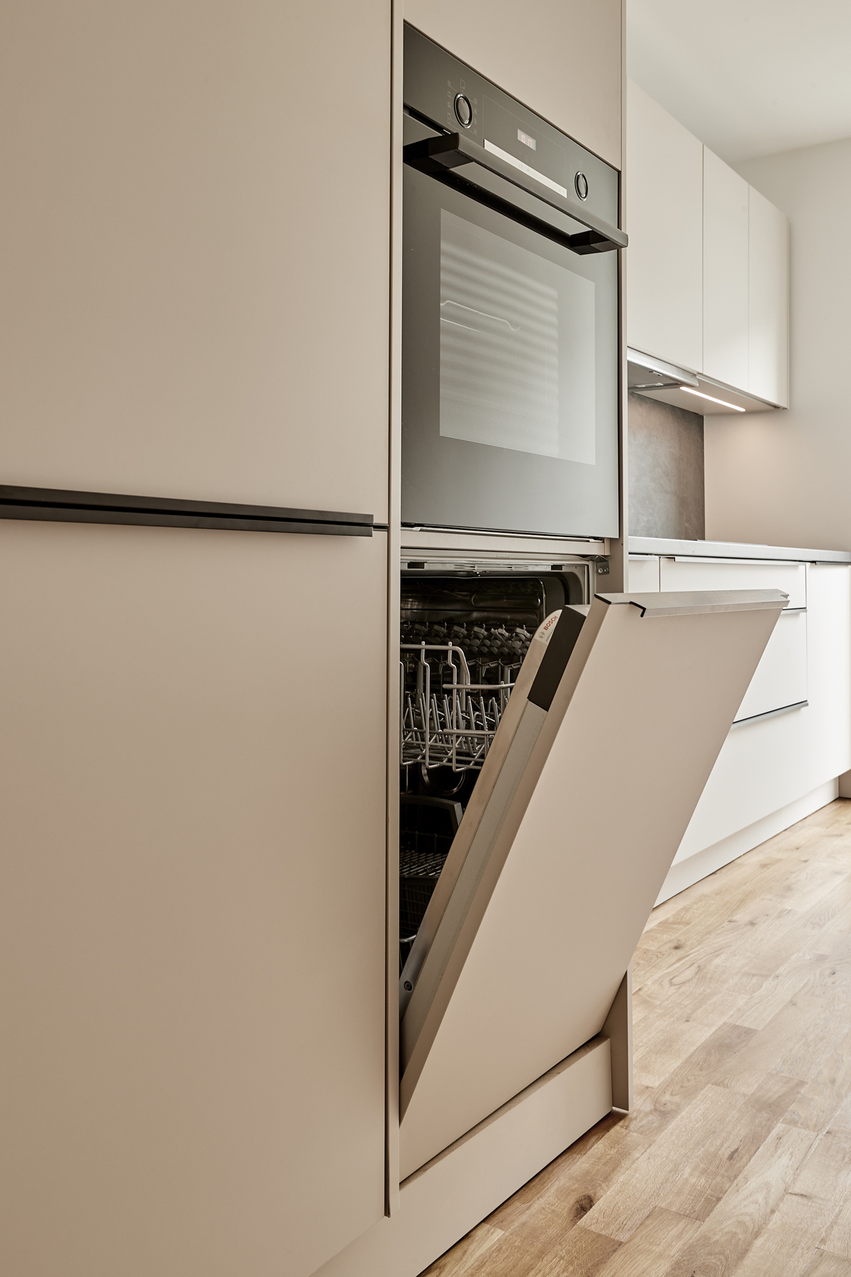 Küche-Detail_3 - Vollsanierte 2-Zimmerwohnung mit hochwertiger Einbauküche in Bestlage Hildesheim