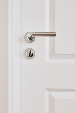 Detail_Tür - Vollsanierte 2-Zimmerwohnung mit hochwertiger Einbauküche in Bestlage Hildesheim