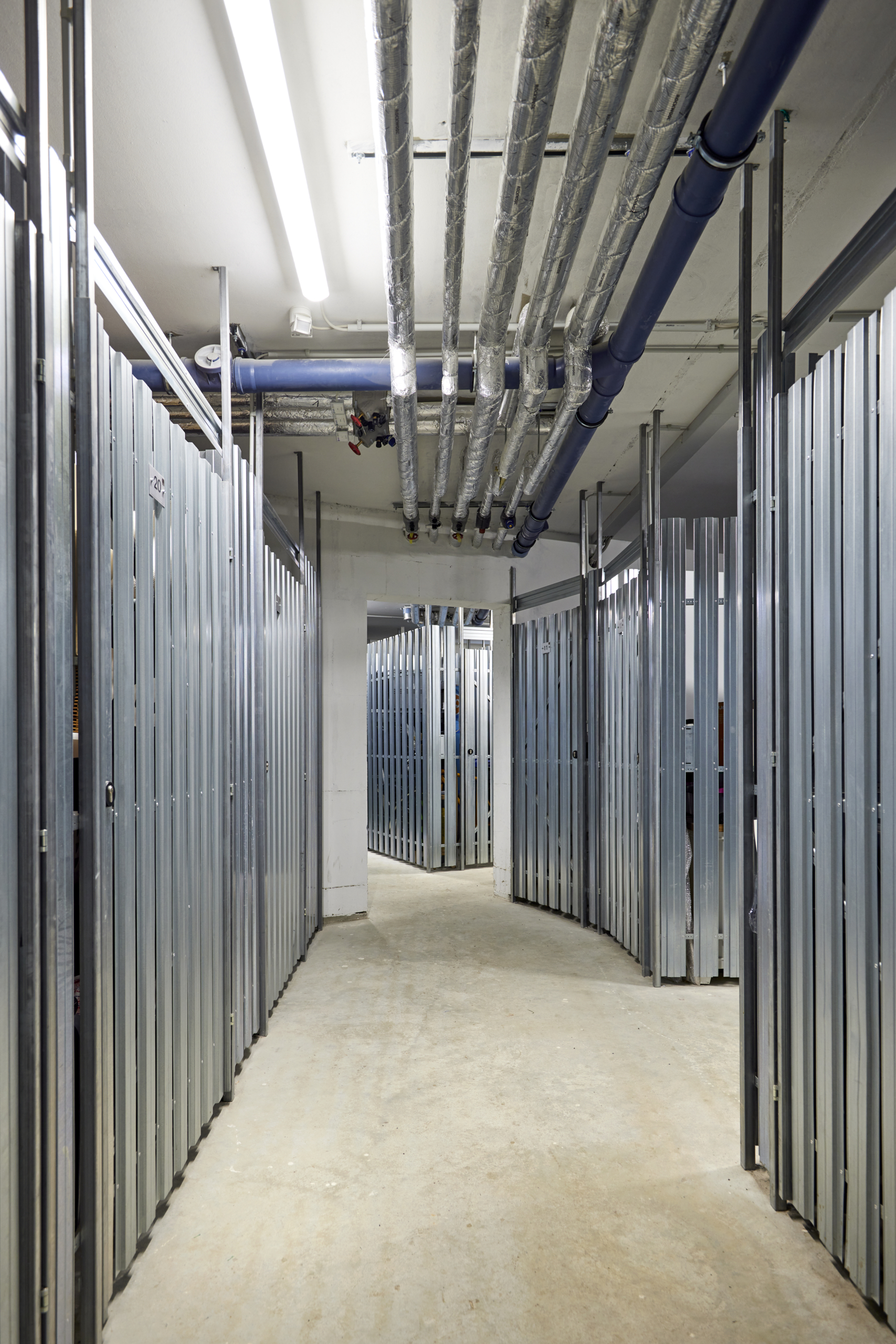 Kellergang - Zwei Etagen – Familientraum auf 6 Zimmern mit Gartenanteil im energetischen Neubau