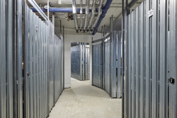 Kellerabteile - Zwei Etagen – Familientraum auf 6 Zimmern mit Gartenanteil im energetischen Neubau