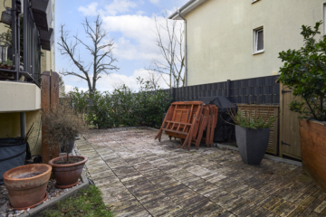 Privatgarten - Zwei Etagen – Familientraum auf 6 Zimmern mit Gartenanteil im energetischen Neubau