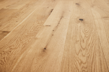 Detail_Echtholz - Moderne Hochwertigkeit im Altbau – 3 Zimmer mit Einbauküche und höchster Ausstattung in Linden