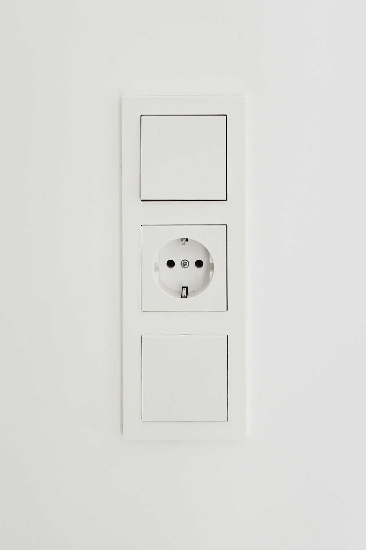 Detail_Schalter - 1-Zimmmerapartment mit hochwertiger Einbauküche zum Erstbezug nach Sanierung