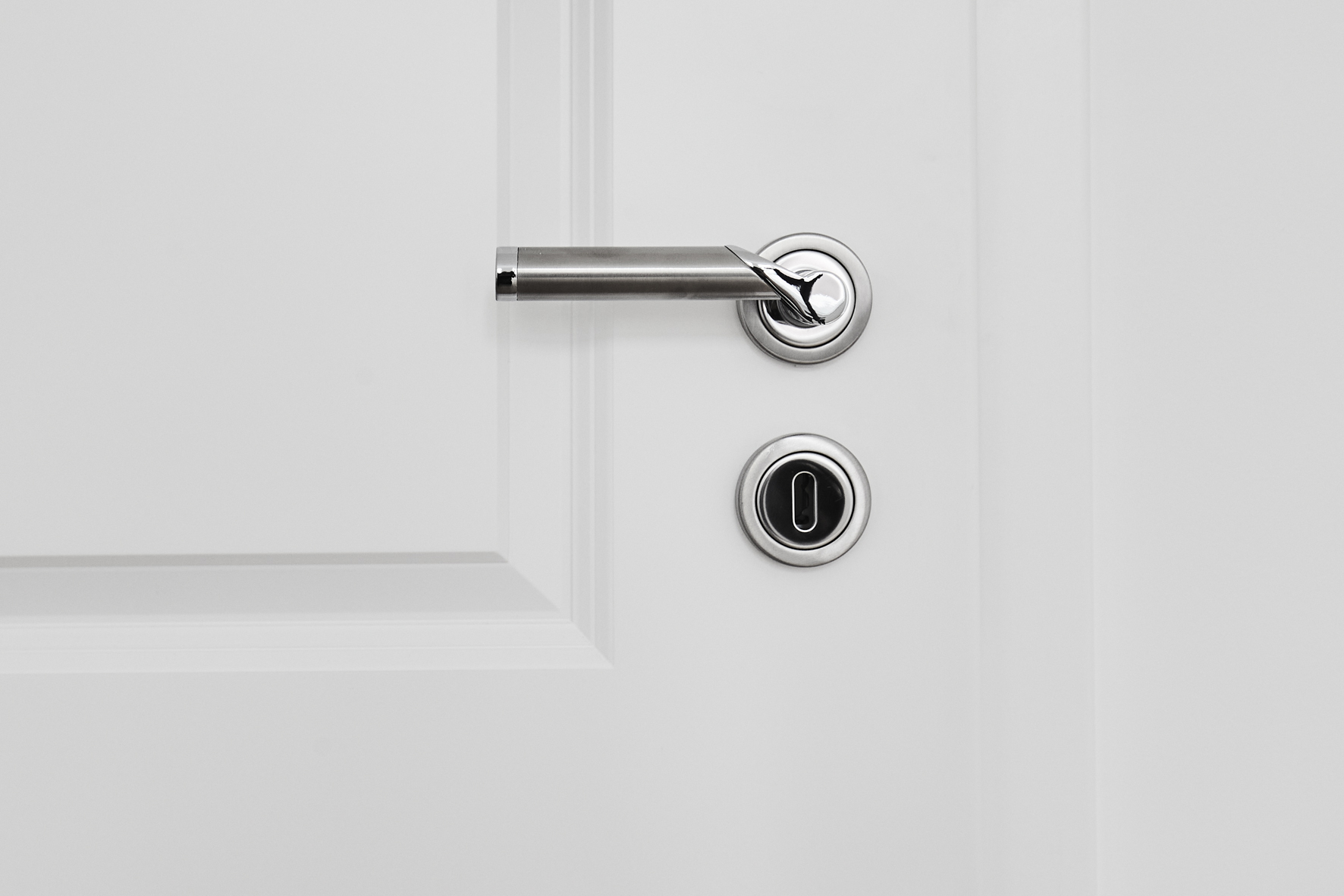 Detail_Tür_ - 1-Zimmmerapartment mit hochwertiger Einbauküche zum Erstbezug nach Sanierung