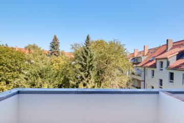 Ausblick ins Grüne - *Reserviert* Aufwendig sanierte 3-Zimmer mit Balkon – Südstadt