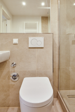 Badezimmer-Detail - **2-Zimmerwohnung mit Einbauküche** Erstbezug nach hochwertiger Sanierung