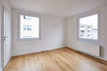 Schlafzimmer - **2-Zimmerwohnung mit Einbauküche** Erstbezug nach hochwertiger Sanierung