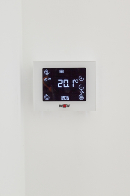 Detail-Heizungssteuerung - **2-Zimmerwohnung mit Einbauküche** Erstbezug nach hochwertiger Sanierung