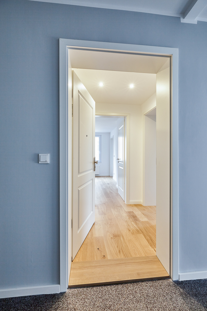 Wohnungseingang - **2-Zimmerwohnung mit Einbauküche** Erstbezug nach hochwertiger Sanierung