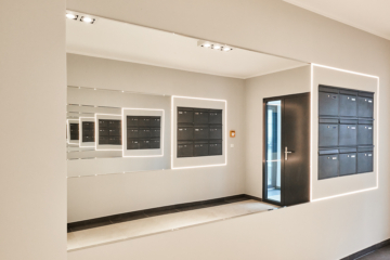 Eingangsbereich - **2-Zimmerwohnung mit Einbauküche** Erstbezug nach hochwertiger Sanierung